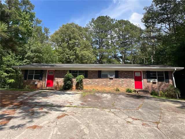 Multifamily for sale: 9223 Westview Drive SW, Covington