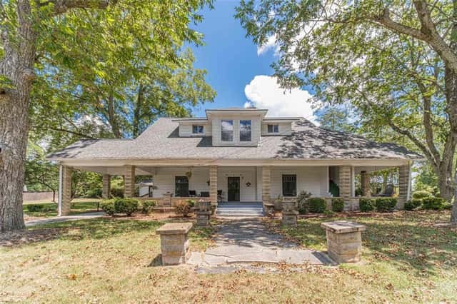 Multifamily for sale: 284 Covington Street, Loganville