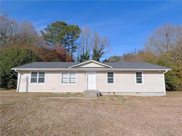 Multifamily for sale: 523 Vineyard Road, Griffin
