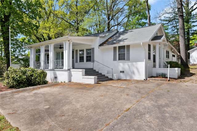 Multifamily for sale: 3247 N Fulton Avenue, Hapeville