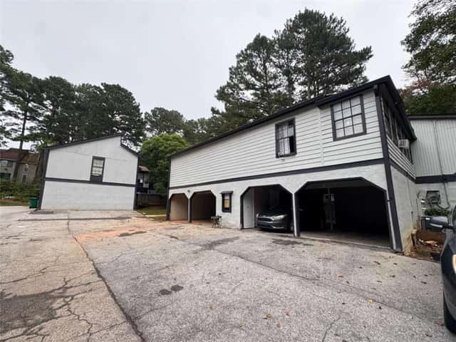 Multifamily for sale: 1411 Stone Mill Trace, Stone Mountain