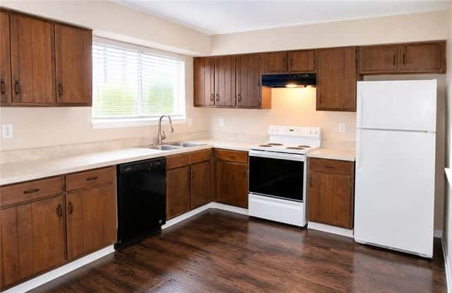 Multifamily for sale: 8579 Creekwood Way, Jonesboro