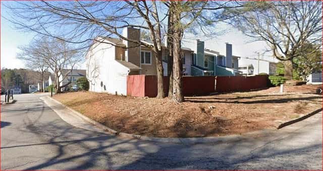 Multifamily for sale: 1021 Thornwoode Lane, Stone Mountain