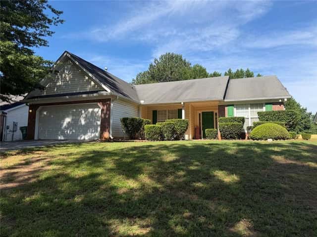 Multifamily for sale: 2800 Hillvale Cove Way, Lithonia